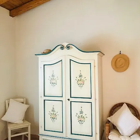 فيلة Vista Mare Con Piscina