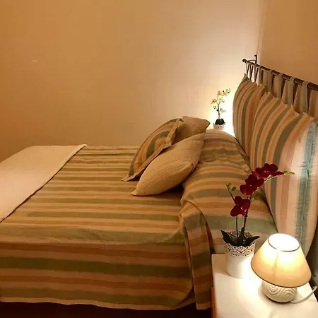 Vista Mare Con Piscina * سان تيودورو