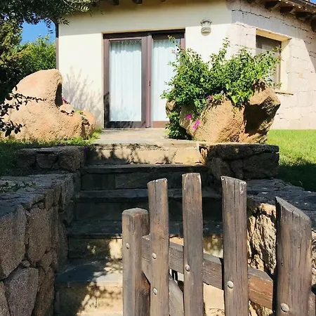 فيلة Vista Mare Con Piscina